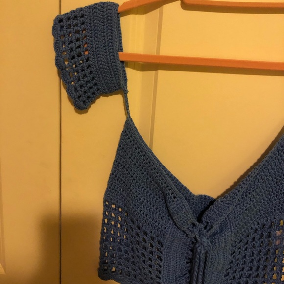 12th Tribe Crochet off shoulder top - Picture 5 of 8